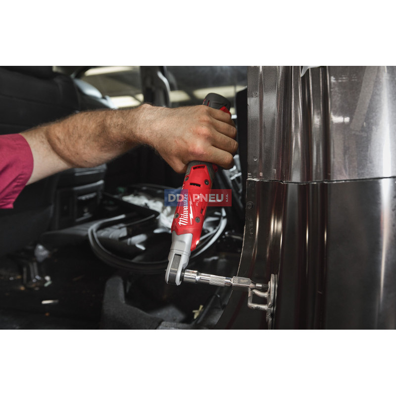 Aku ráčna 3/8" Milwaukee M12 FIR38G2-252B