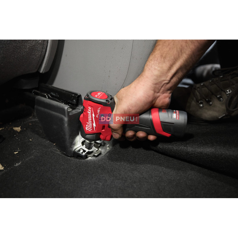 Aku subkompaktní rázový utahovák 1/4" Milwaukee M12 FSCIWF14-252X