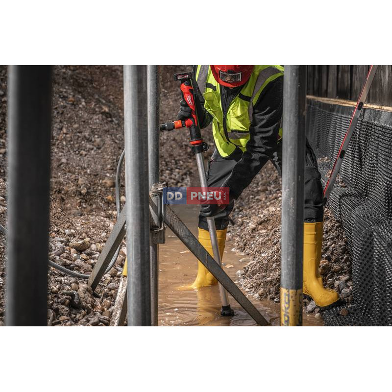 Aku uhlíkové tyčové vodní čerpadlo Milwaukee M12 BSWP-0 – bez baterie