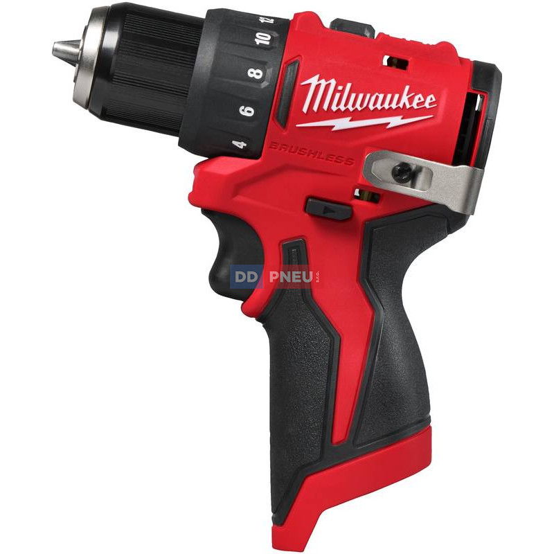 Aku kompaktní bezuhlíkový šroubovák MILWAUKEE M12 BLDDRC-0