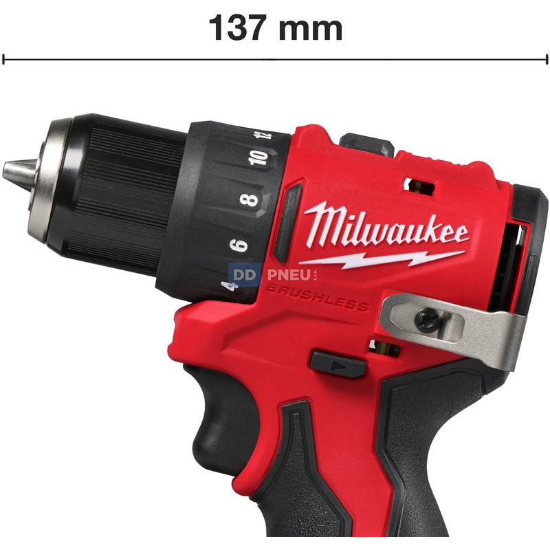Aku kompaktní bezuhlíkový šroubovák MILWAUKEE M12 BLDDRC-402C