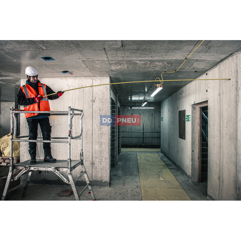 Svinovací metr se širokým páskem Milwaukee Wide Blade (2. gen.) – 8m