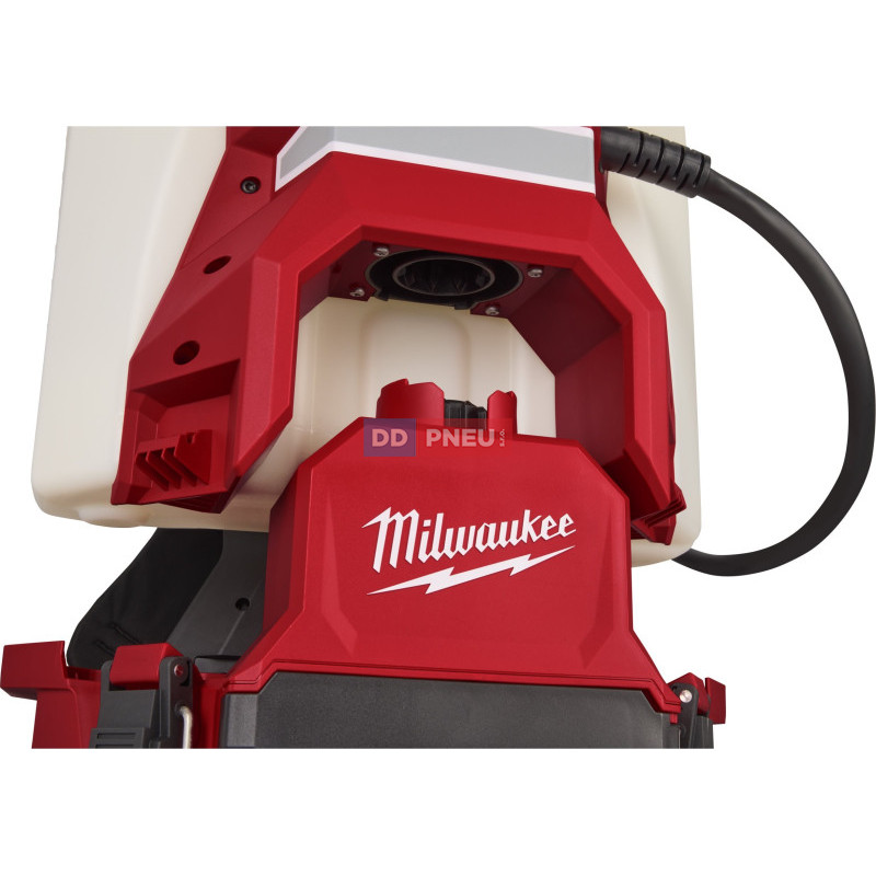 Aku zádové kapalinové čerpadlo Gen2 MILWAUKEE M18 BBPFP2-301
