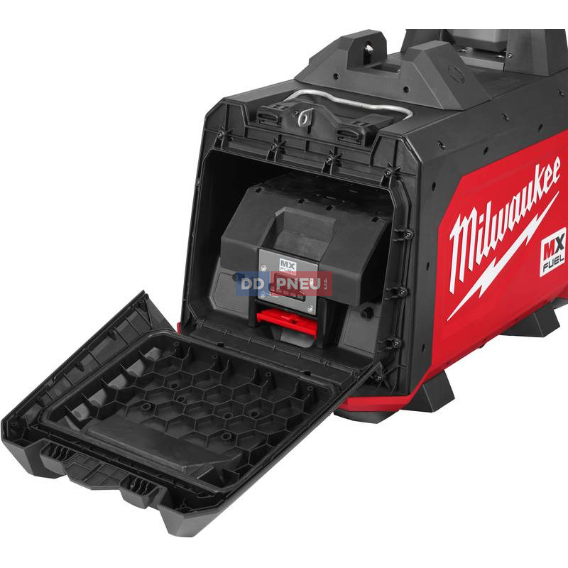 MX FUEL aku kompaktní staveništní světlo MILWAUKEE MXF TLIC-601