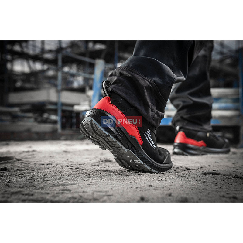 Bezpečnostní obuv MILWAUKEE Flextred™ S3S B1M110133 – kožená, černá